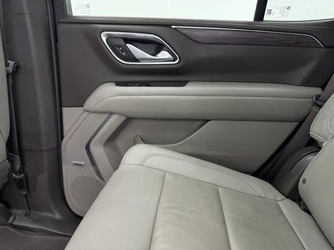 Used 2022 Chevrolet Tahoe LT w/ LT Signature Plus Package AWD/4WD image 33