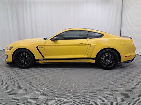 Used 2016 Ford Mustang Shelby GT350 w/ Technology Package RWD image 5