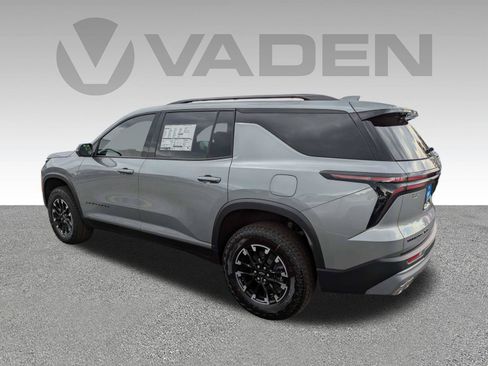New 2026 Chevrolet Traverse Z71 w/ Driver Confidence Package AWD/4WD image 31
