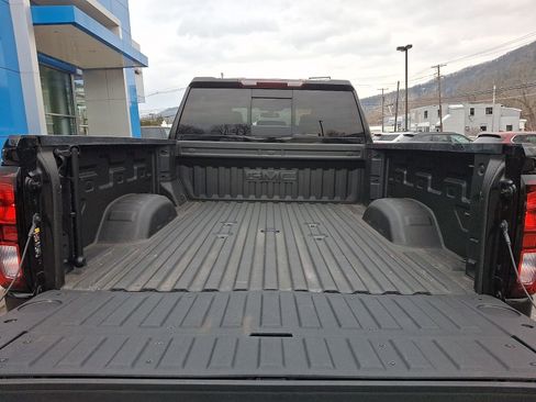 Used 2022 GMC Sierra 3500 SLE w/ SLE Value Package image 28