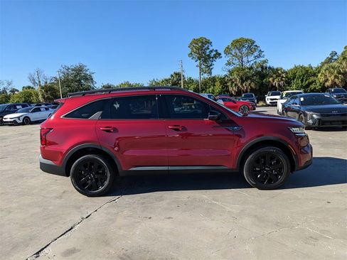 Certified 2023 Kia Sorento S image 10