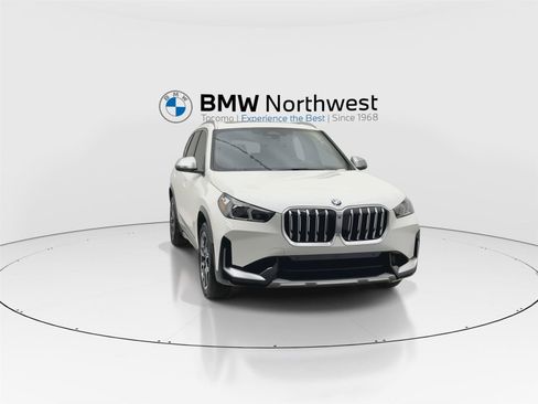 Used 2023 BMW X1 xDrive28i w/ Convenience Package AWD/4WD image 7