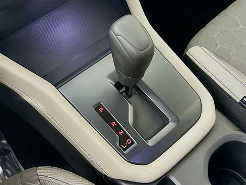 Certified 2025 Subaru Forester image 21