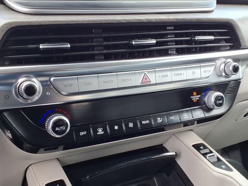 Certified 2022 Kia Telluride EX w/ EX Premium Package image 20