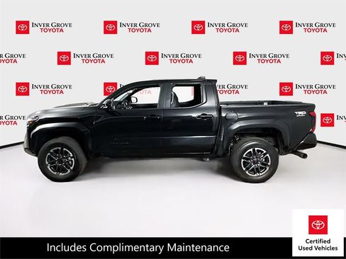 Certified 2024 Toyota Tacoma TRD Sport AWD/4WD image 8