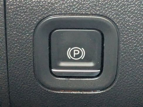 Used 2021 GMC Sierra 1500 Denali image 26