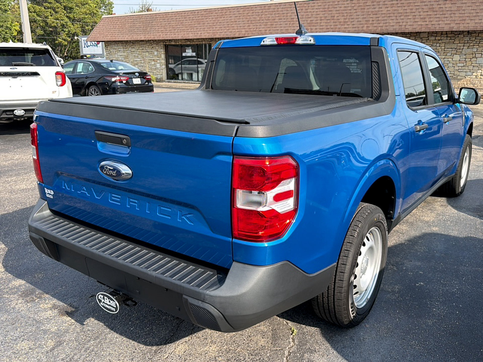 Used 2022 Ford Maverick XL FWD image 7