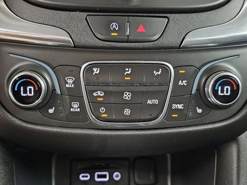 Certified 2024 Chevrolet Equinox LT FWD image 20