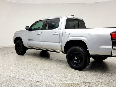 Used 2020 Toyota Tacoma SR5 image 7
