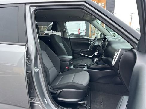 Used 2024 Kia Soul LX w/ Option Group 015 image 24