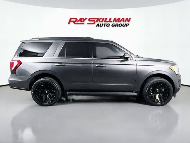 Used 2020 Ford Expedition XLT w/ Equipment Group 201A AWD/4WD image 8