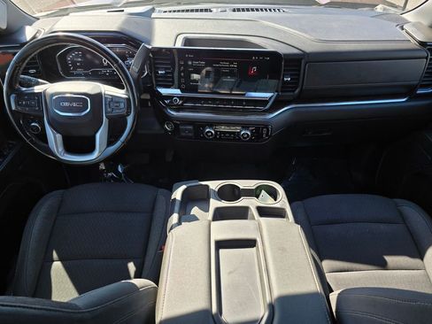 Used 2024 GMC Sierra 2500 SLE image 21