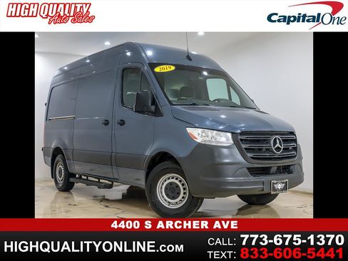 Used 2019 Mercedes-Benz Sprinter 144 image 1