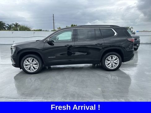 Used 2024 GMC Acadia Elevation image 21