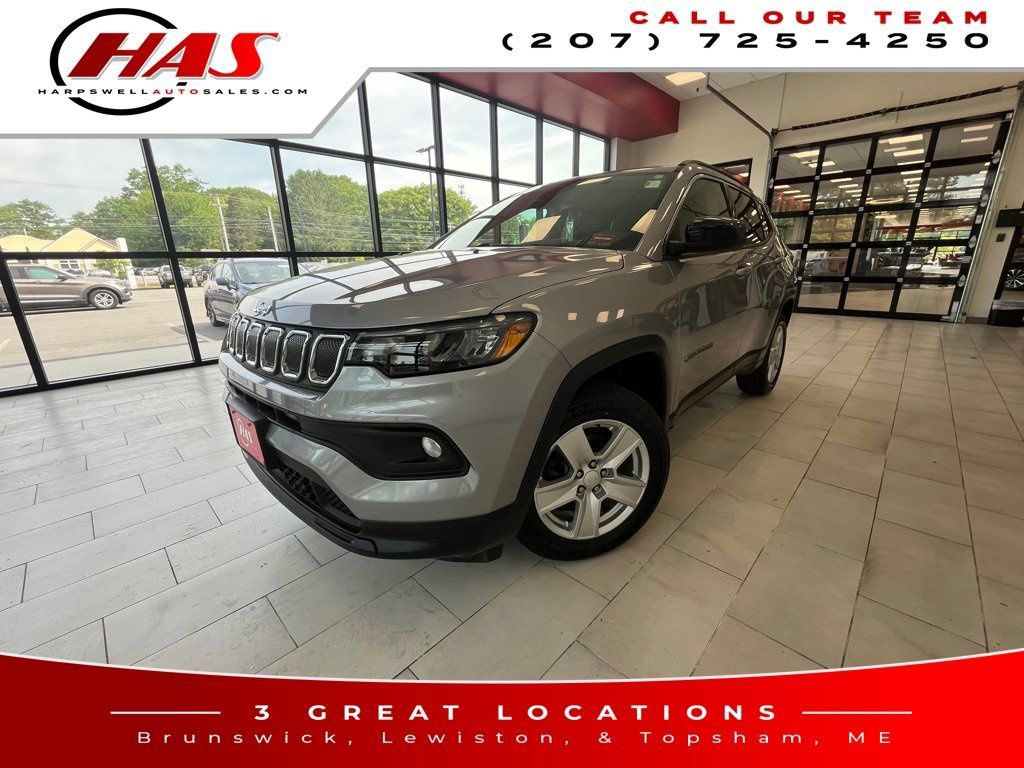 Used 2022 Jeep Compass Latitude AWD/4WD image 1