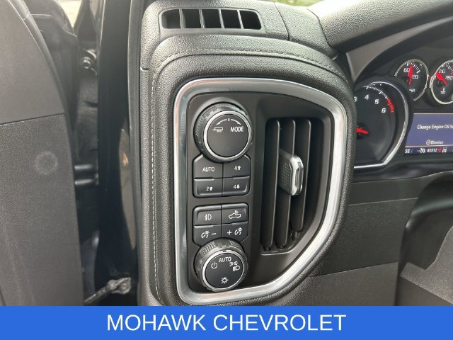 Used 2021 Chevrolet Silverado 1500 RST AWD/4WD image 10