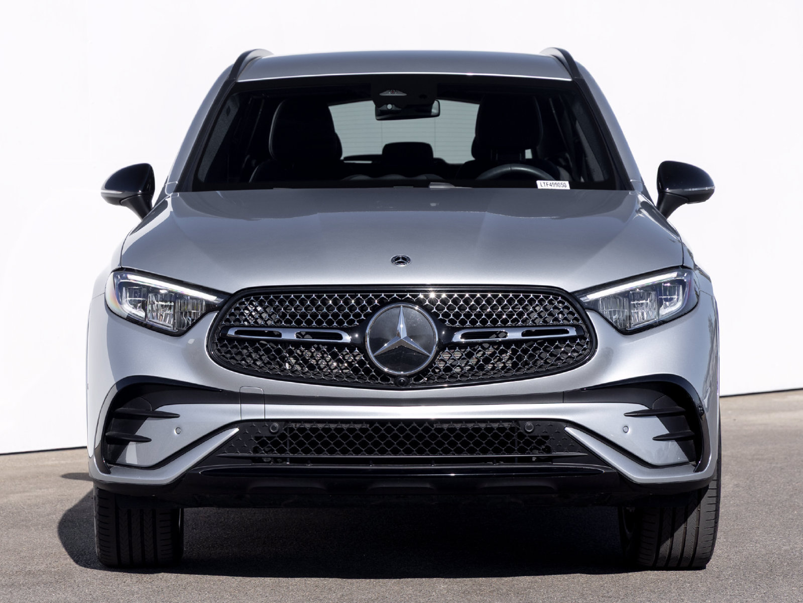 Certified 2026 Mercedes-Benz GLC 300 image 3
