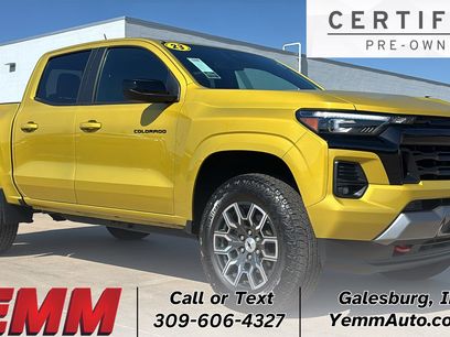 Used 2023 Chevrolet Colorado Z71 w/ Z71 Convenience Package 2