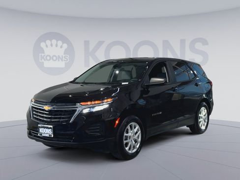 Used 2023 Chevrolet Equinox LS w/ LS Convenience Package image 5