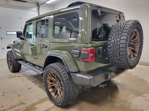 Used 2023 Jeep Wrangler Unlimited Sahara AWD/4WD image 6