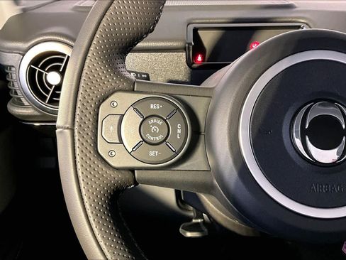 Used 2025 INEOS Grenadier image 24