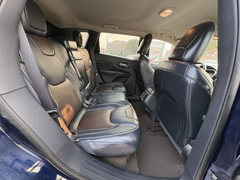 Used 2014 Jeep Cherokee Limited AWD/4WD image 23