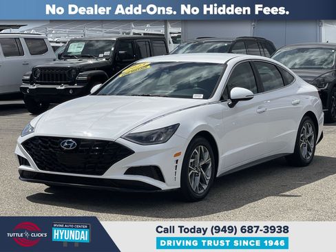 Certified 2023 Hyundai Sonata SEL FWD image 3