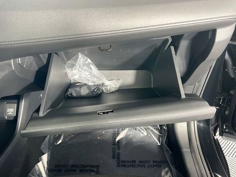 Used 2022 Honda HR-V Sport image 31