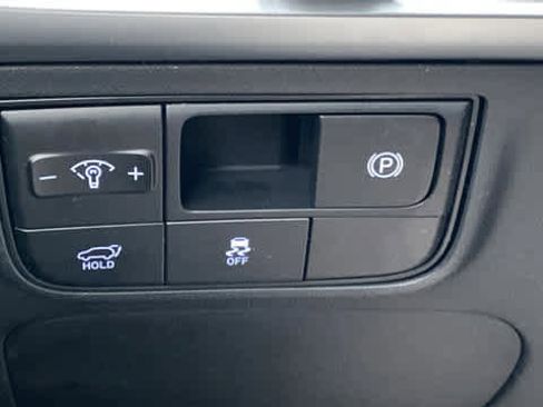 New 2026 Hyundai Tucson Limited image 18