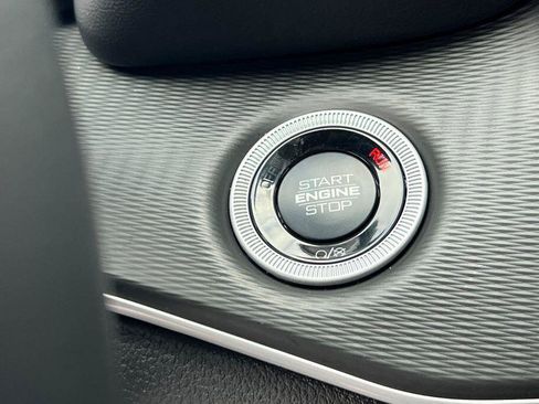 New 2025 Jeep Grand Cherokee Laredo X image 22