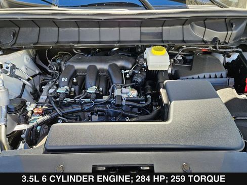 New 2026 Nissan Pathfinder SL image 34