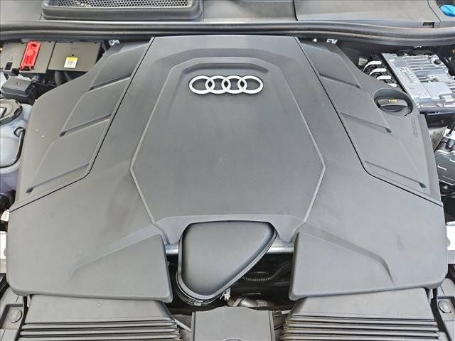 Used 2025 Audi Q8 Premium Plus AWD/4WD image 27