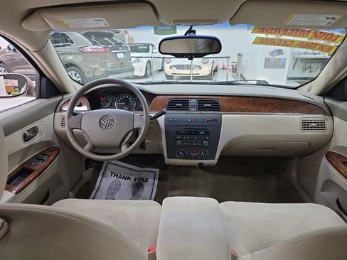 Used 2006 Buick LaCrosse CX image 10
