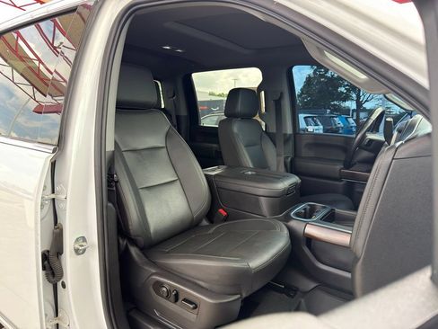 Used 2021 GMC Sierra 3500 SLT w/ SLT Premium Package AWD/4WD image 31