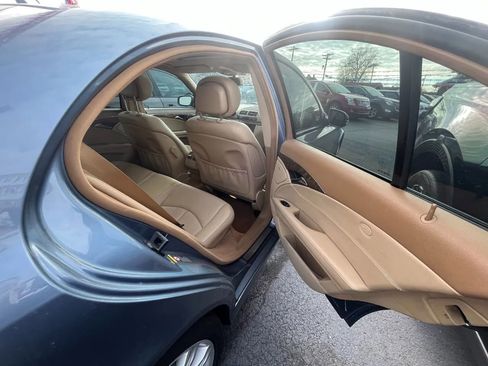 Used 2007 Mercedes-Benz E 350 4MATIC Sedan image 16