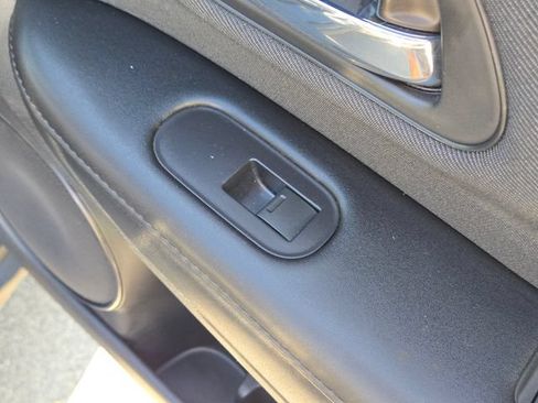 Used 2022 Honda HR-V LX image 23