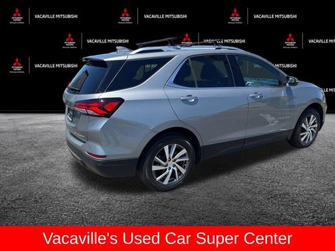 Used 2023 Chevrolet Equinox Premier AWD/4WD image 5