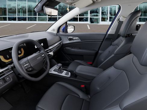 New 2026 Kia Sportage EX image 18