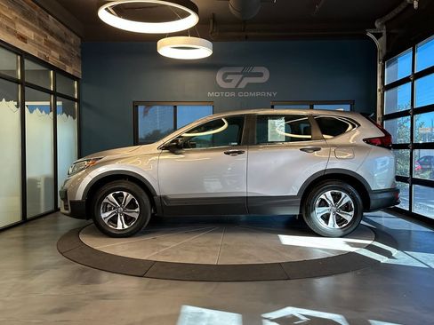 Used 2021 Honda CR-V LX image 6