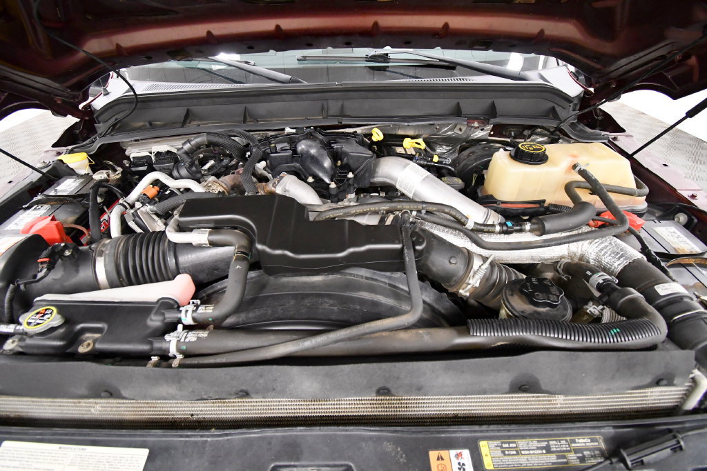 Used 2016 Ford F350 4x4 Crew Cab Super Duty image 12