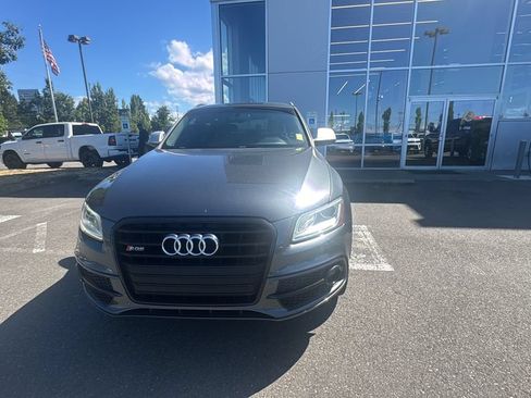 Used 2015 Audi SQ5 Premium Plus w/ Technology Package AWD/4WD image 12