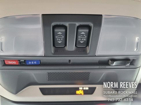 Certified 2025 Subaru Crosstrek 2.5i Limited w/ Crosstrek Mirror Package image 31