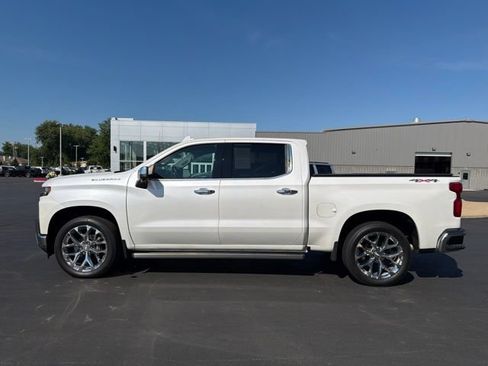 Used 2020 Chevrolet Silverado 1500 LTZ w/ LTZ Plus Package AWD/4WD image 4