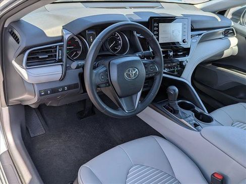 Used 2024 Toyota Camry SE FWD image 10
