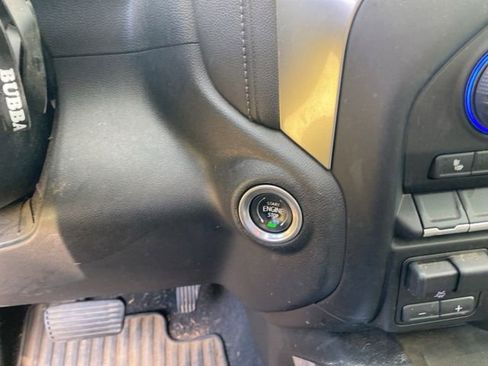 Used 2020 Chevrolet Silverado 2500 LTZ w/ LTZ Convenience Package image 21