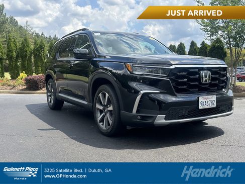 Used 2024 Honda Pilot Elite image 1