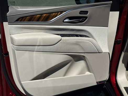 Certified 2024 Cadillac Escalade Sport Platinum image 20