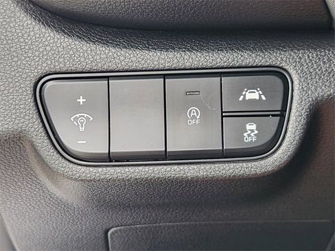 Used 2022 Kia Seltos LX image 21