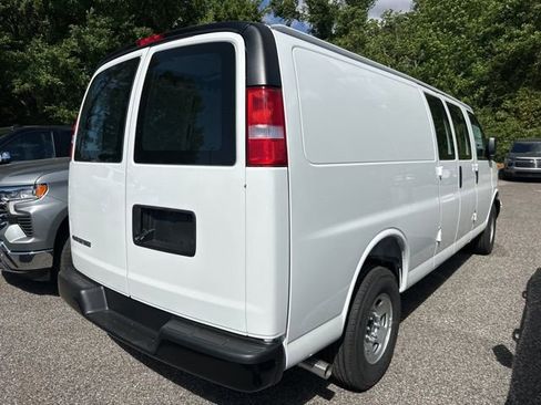 New 2026 Chevrolet Express 2500 Extended w/ Driver Convenience Package RWD image 6