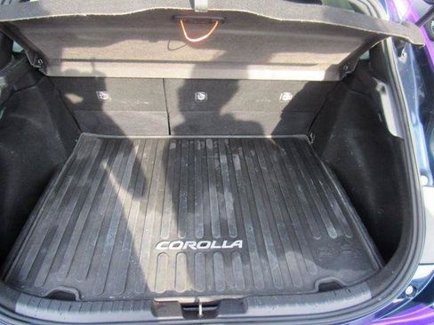 Used 2021 Toyota Corolla SE FWD image 39